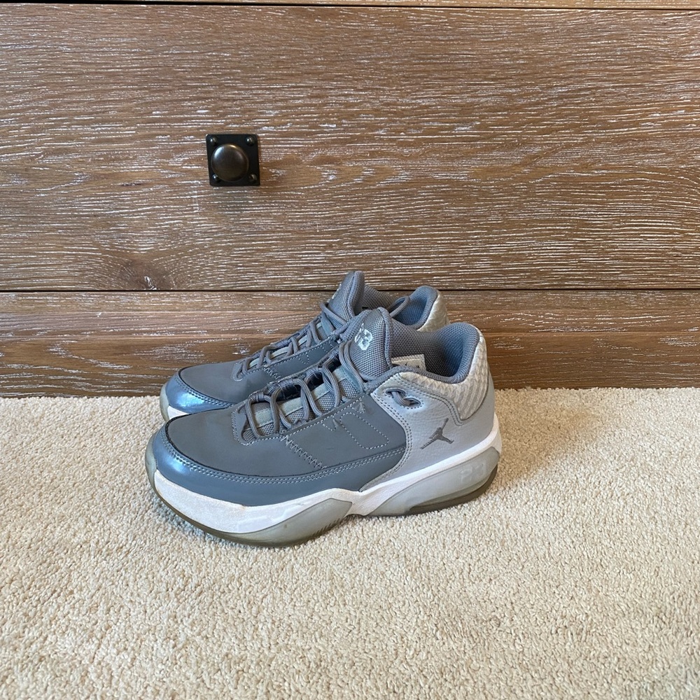 Air Jordan 11 Retro boys shoes